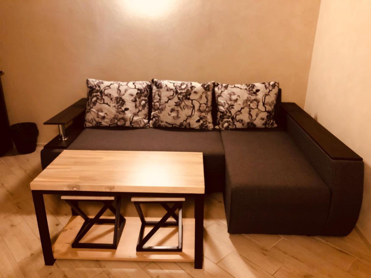 Gostynna Sadyba Kit Bayun Teterivka Ngoại thất bức ảnh